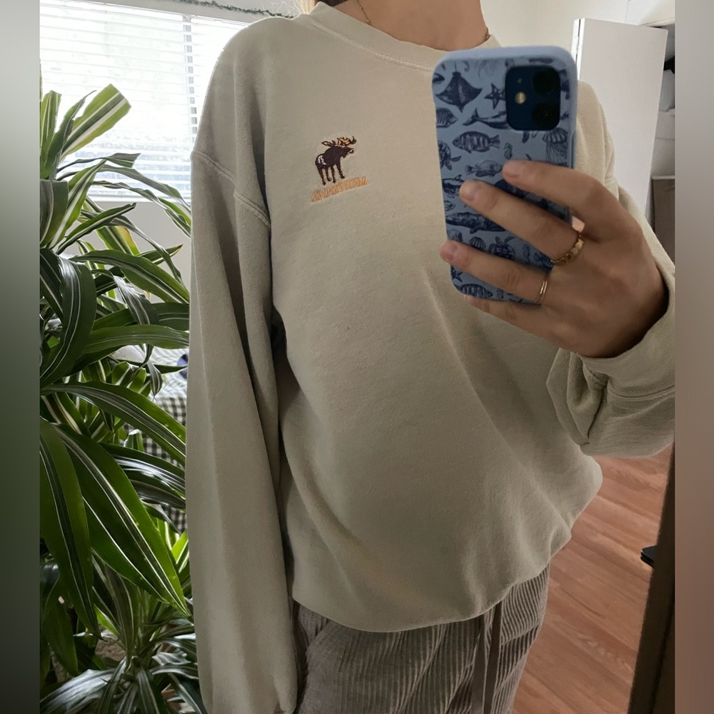 Cute Montana Moose Sweater!